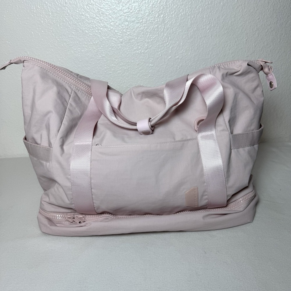 Bagsmart Light Pink Duffle Bag Overnight Weekender Gym Matching Pouch Travel